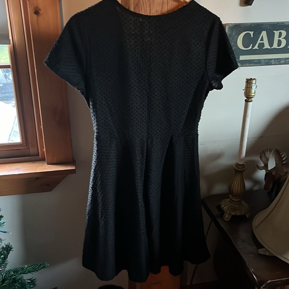 Black wrap dress. New with tags - Picture 7 of 7